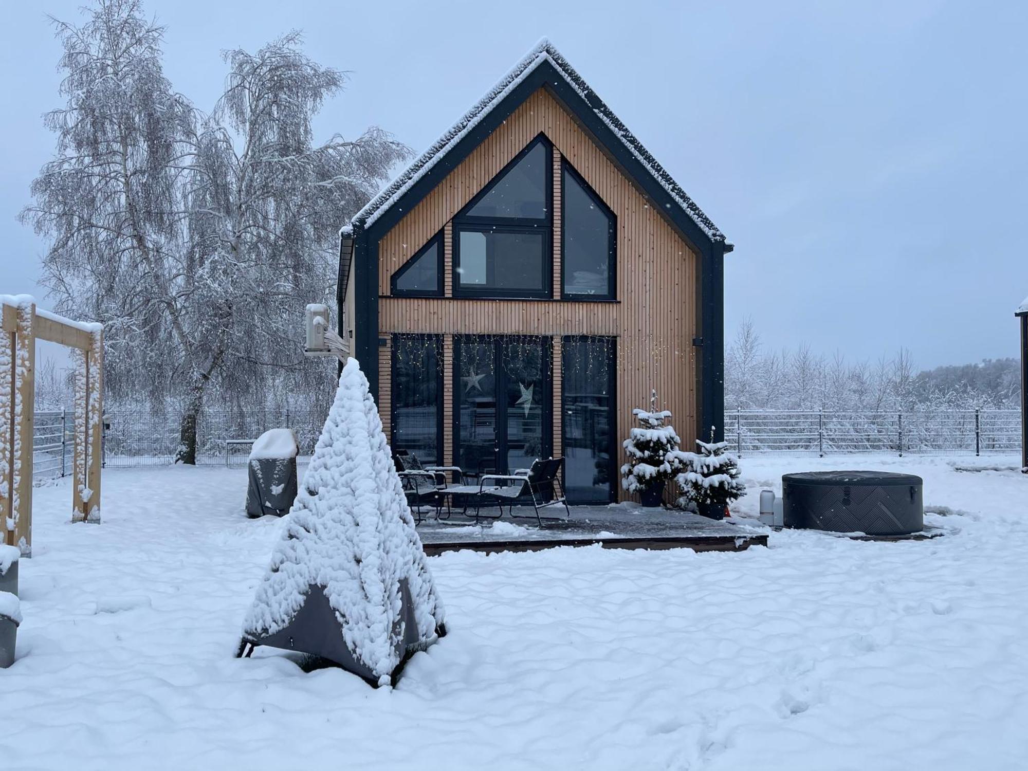 Mazurska Stodola Na Polwyspie Pilchowskim Pilchy Exterior photo